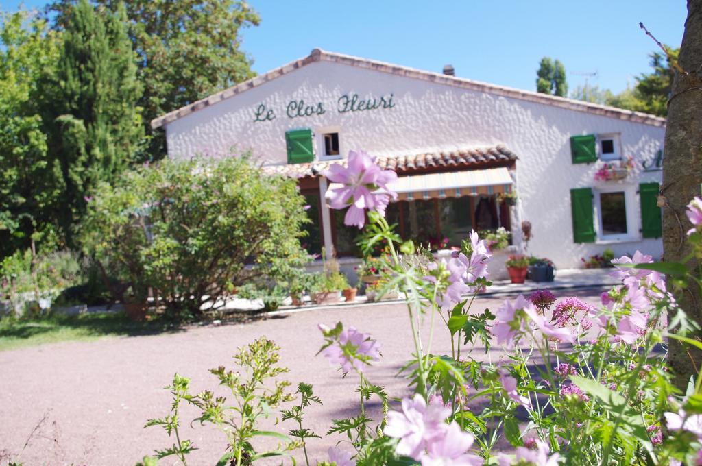 Le Clos Fleuri Hotel Medis Exterior photo